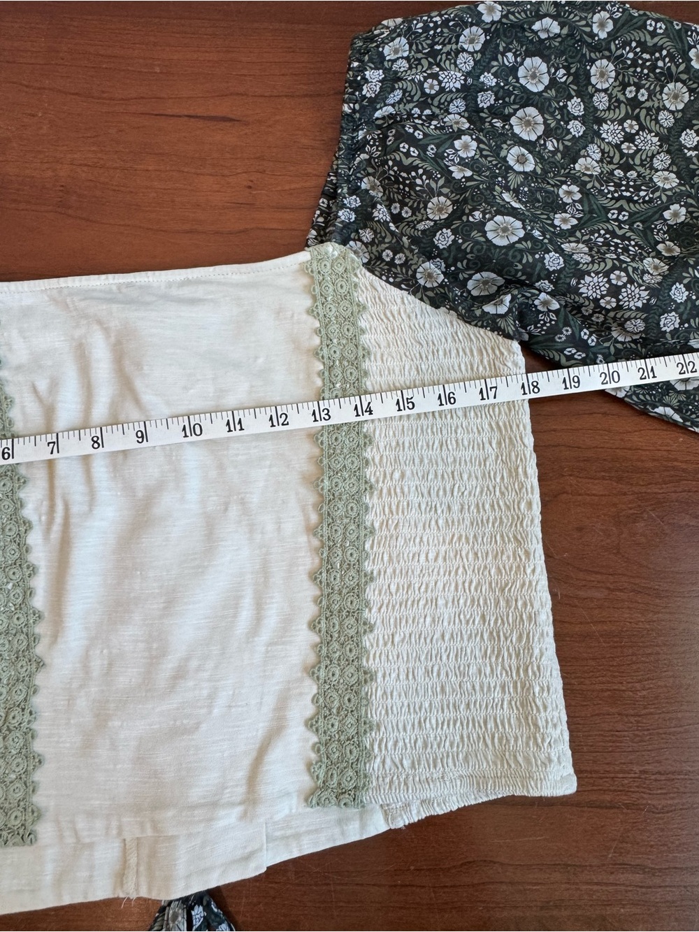 Anthropologie x Forever That Girl Smoked  FloralBalloon-Sleeve Lace Top | Size L - Picture 9 of 16